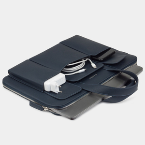 Сумка для MacBook Pro 16 - 17 с карманами из кожи теленка, цвета синий