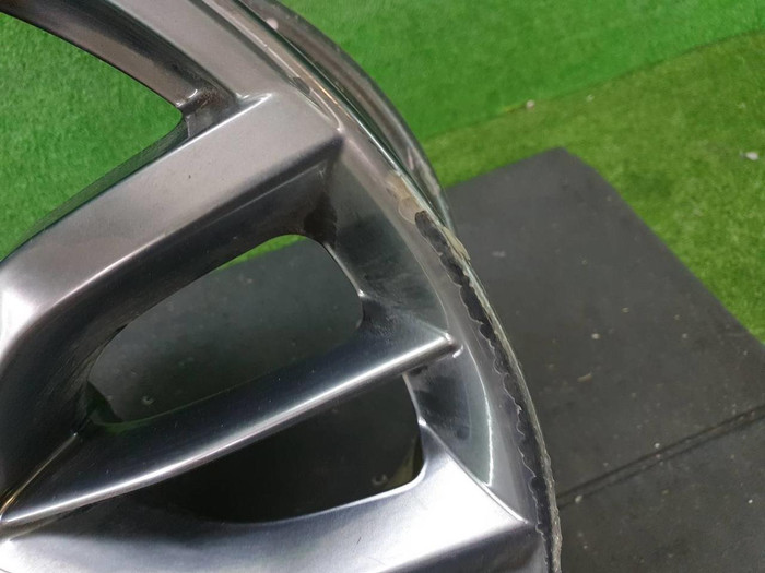 Диск литой R20 Maserati Levante (2016-2024)