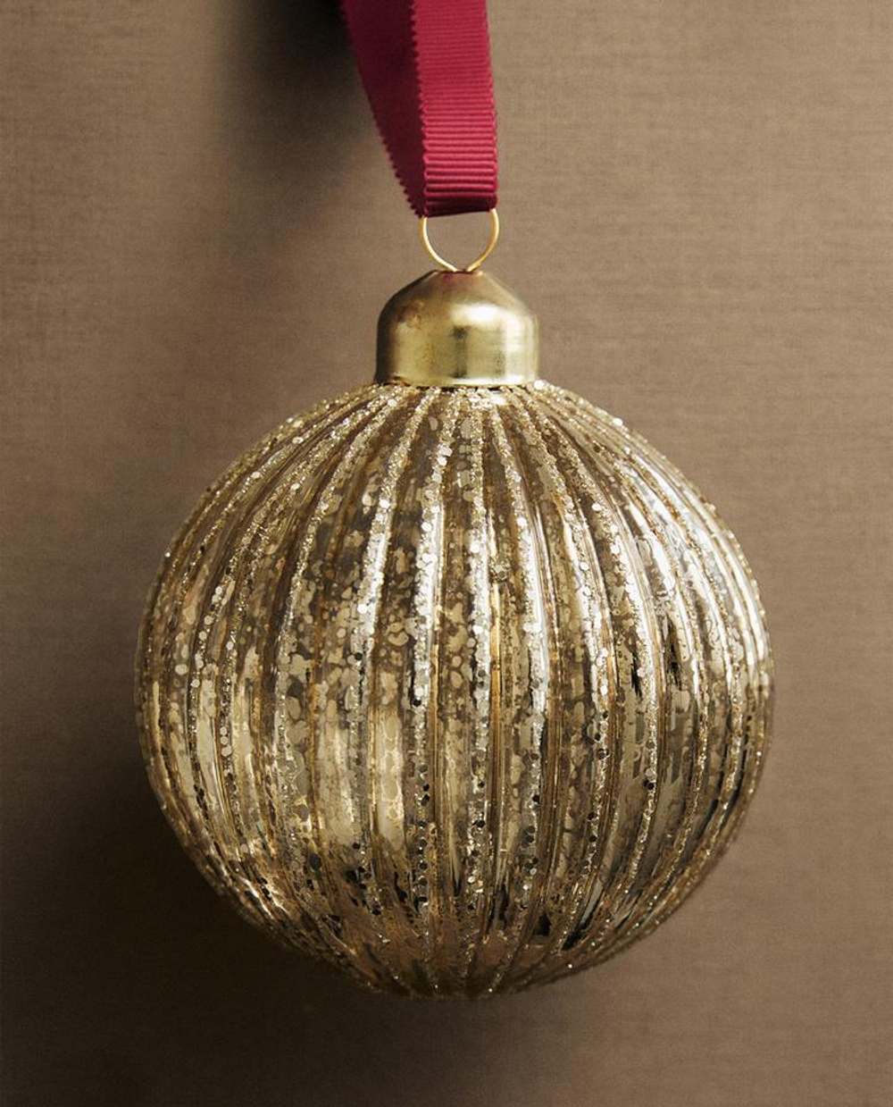 ZARA HOME ЕЛОЧНОЕ УКРАШЕНИЕ В ПОЛОСКУ С БЛЕСТКАМИ, ЗОЛОТИСТЫЙ