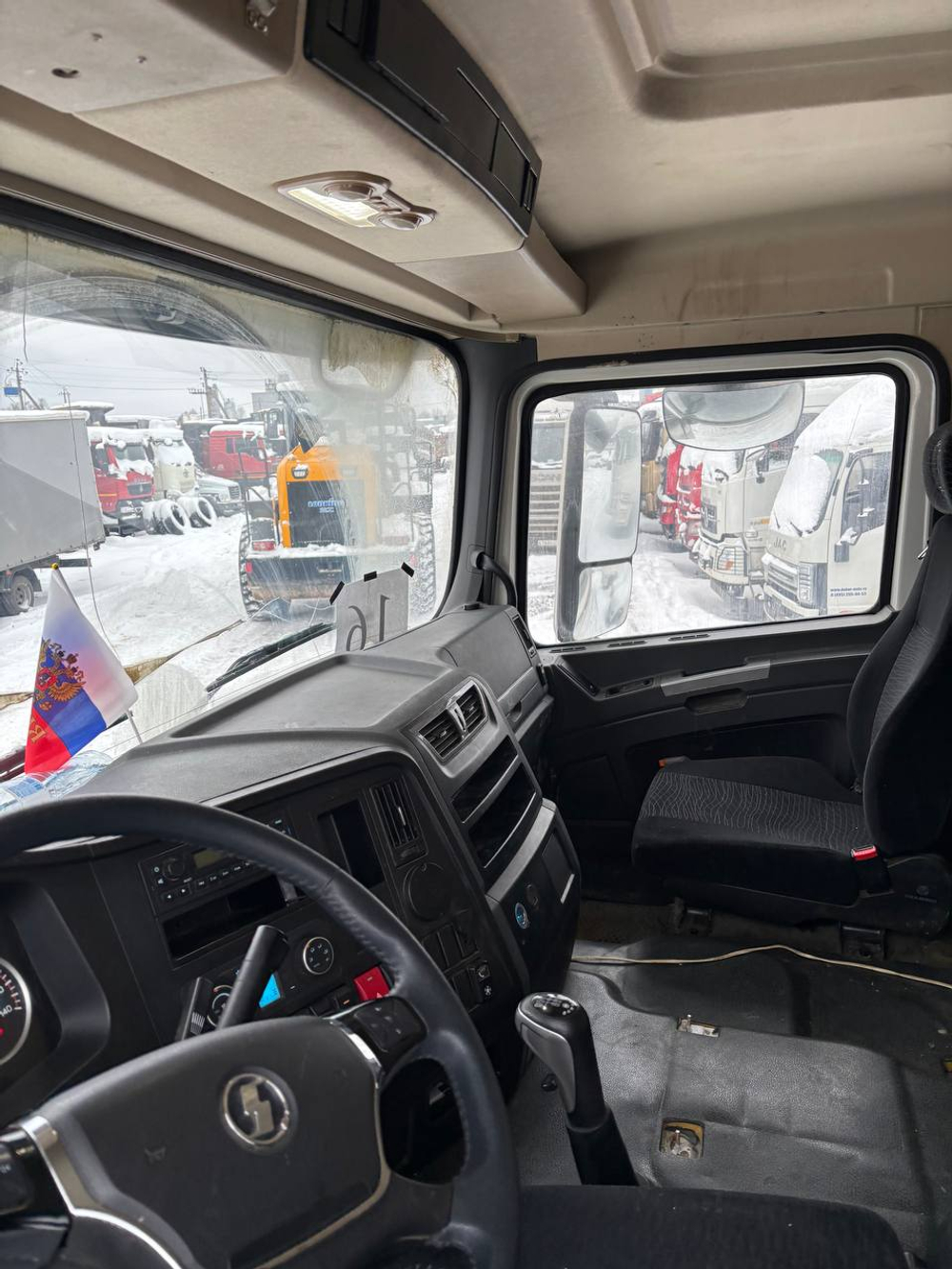 Shacman (Shaanxi) SX* 8x4 Самосвал SX33186V366 (Дизельный, 11,6 л, 423 л.с., МТ)