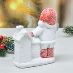 Сувенир новогодний с подсветкой "Снеговик" 9*5*12см, батарейки в комплекте
