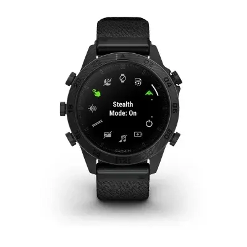 Премиальные смарт-часы Garmin MARQ Commander Carbon