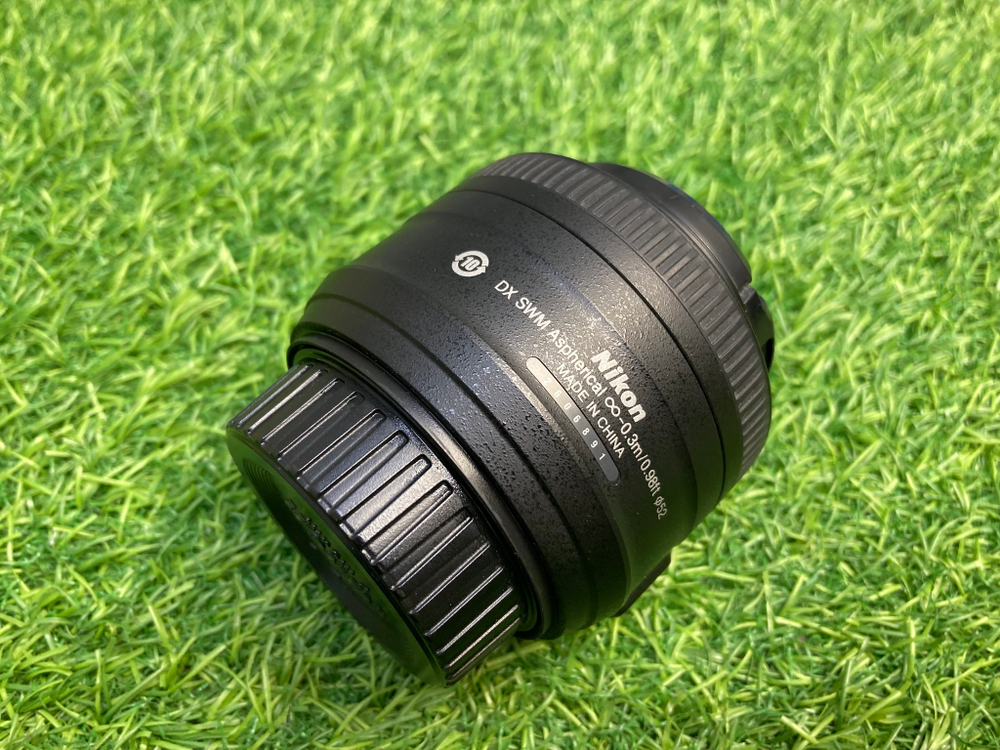 Nikon 35mm 1.8G AF-S DX Nikkor