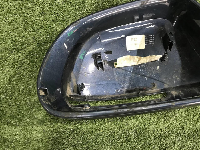 Крышка зеркала левая Audi Q3 1 8U (2011-2018)