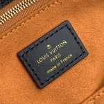 Louis Vuitton OnTheGo MM