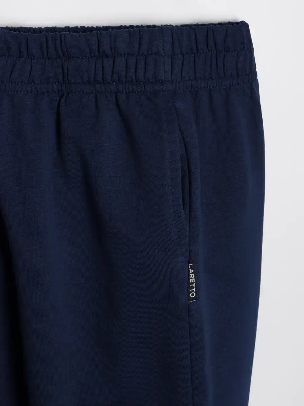 Брюки для девочки на осень в школу