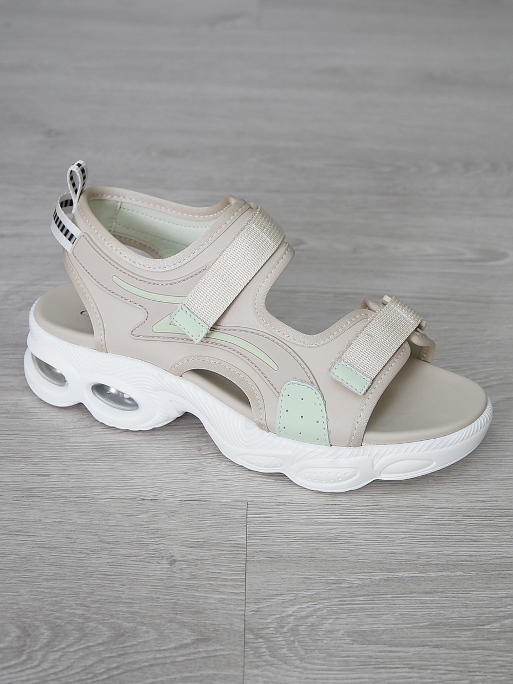 Сандалии женские CARDICIANA B228-1