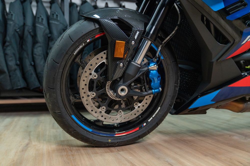 M 1000 R г. 2024 Пробег: 162 км.