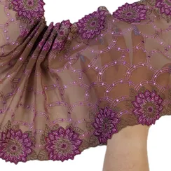 Вышивка на сетке эластичная кофе/цветы 22 см