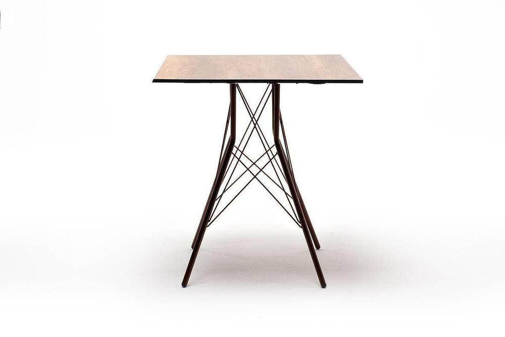 "Конте" интерьерный стол из HPL 70x70см, цвет "дуб"