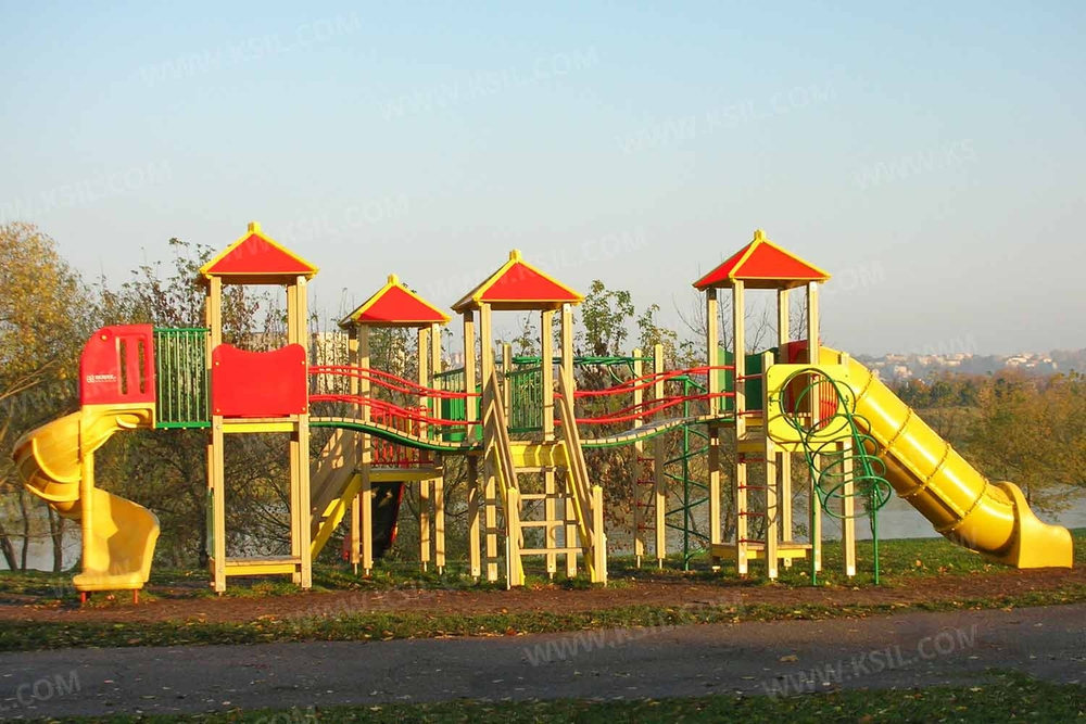 Детский игровой комплекс
