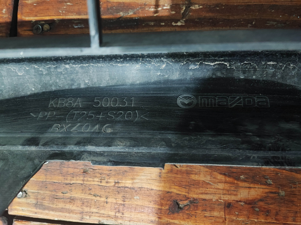 Бампер передний Mazda CX-5 2 (KF) 17-21 Б/У Оригинал KF1B50031E8P