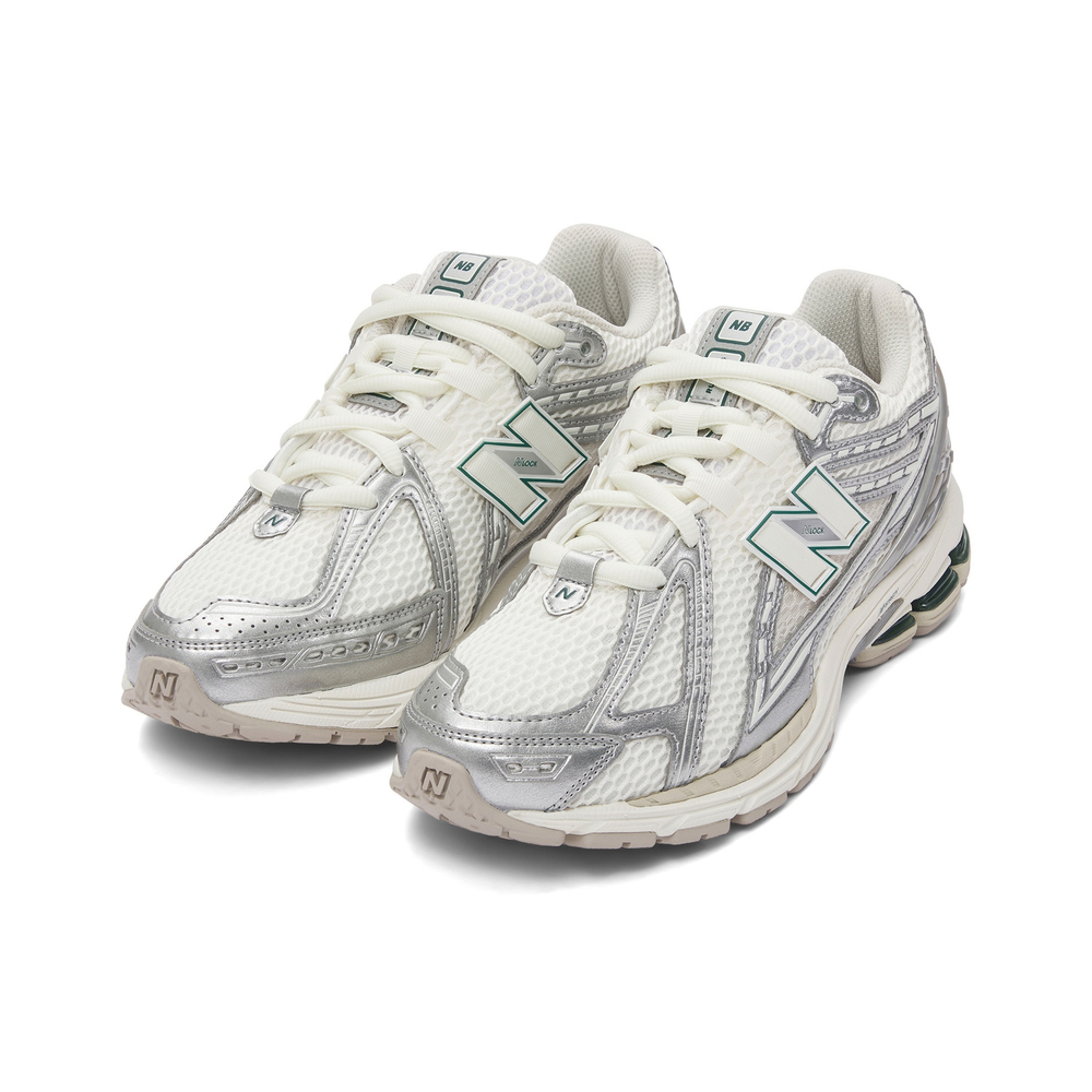 New Balance 1906R Silver Metallic Cream