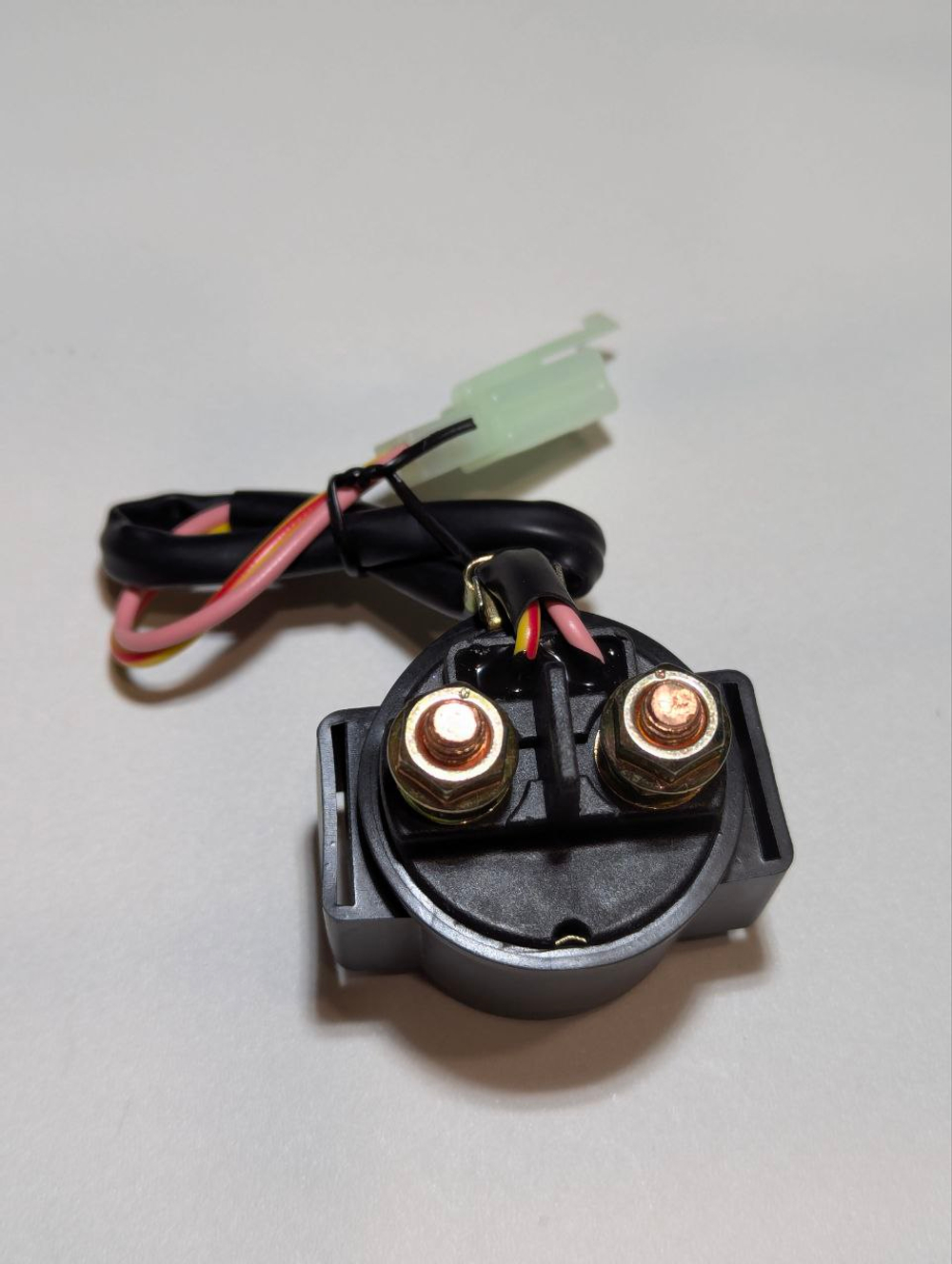 Универсальное реле стартера 12V с фишкой подключения для мотоциклов, скутеров и питбайков