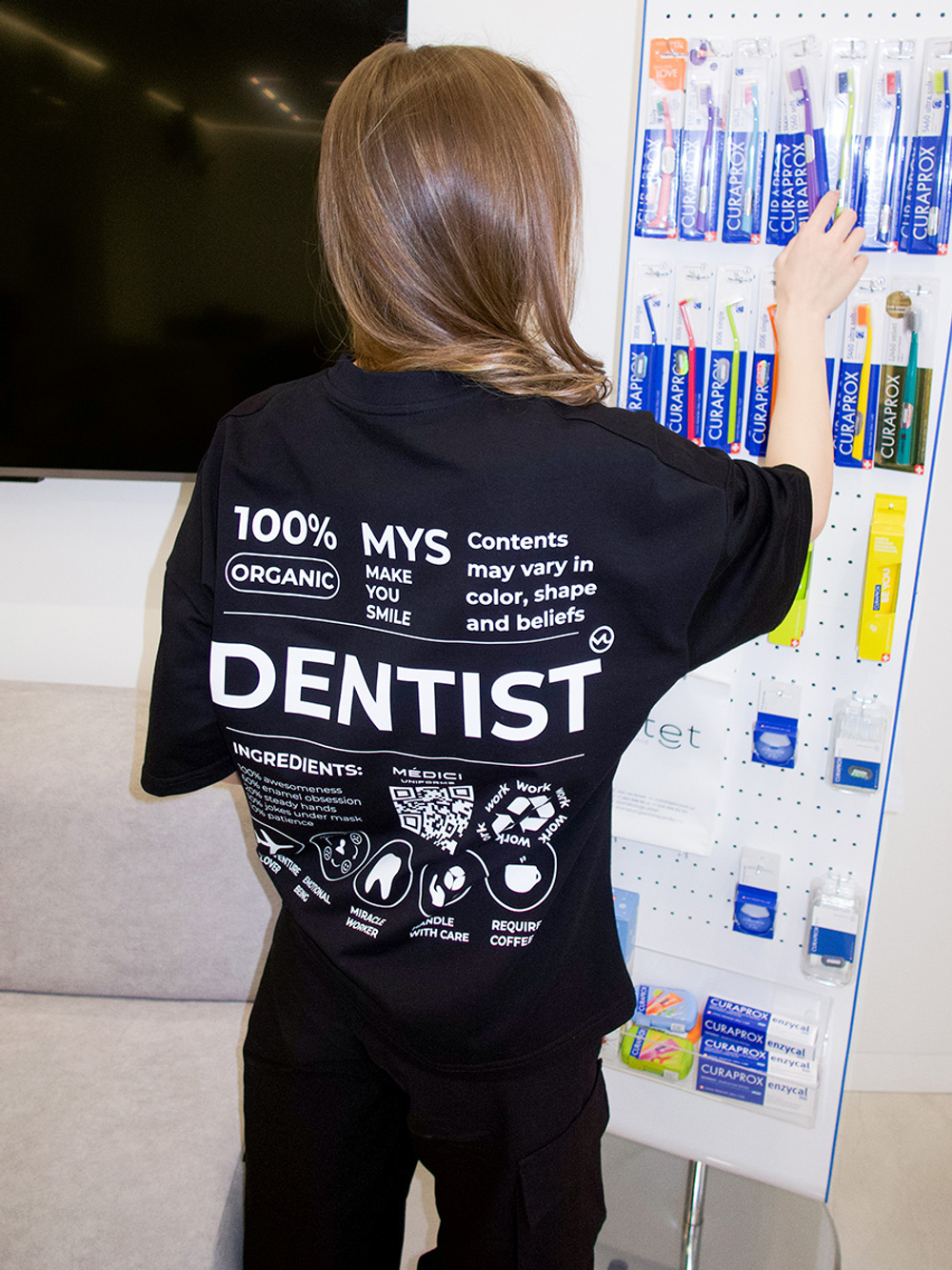 Футболка Dentist черная