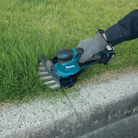 Ножницы для травы аккумуляторные MAKITA UM 600 DWAE UM600DWAE
