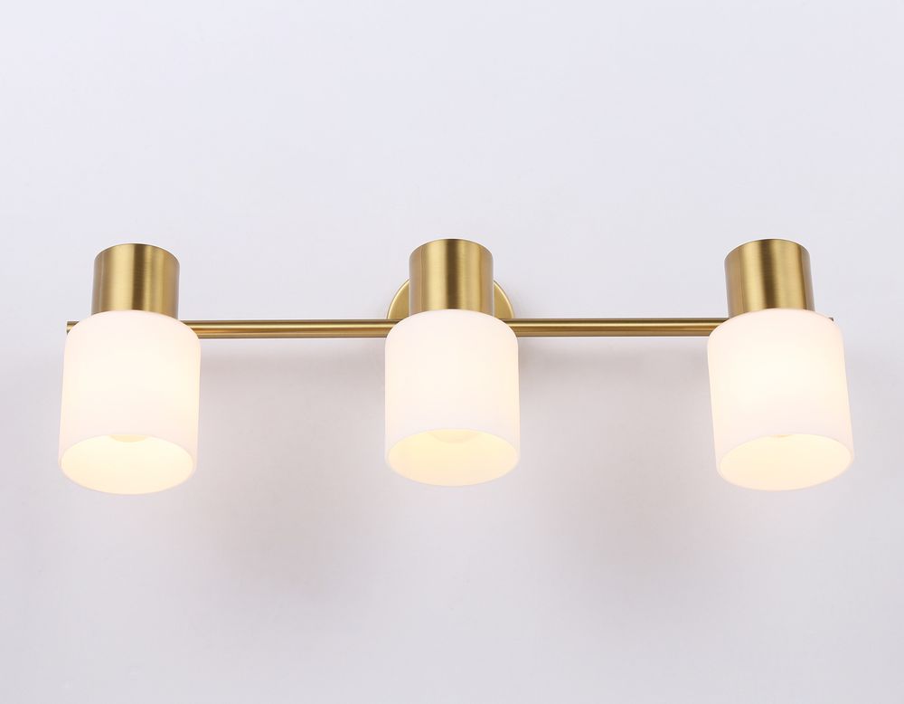 Ambrella Настенно-потолочный спот Traditional TR3972