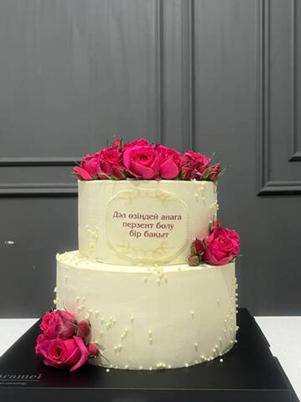 Торт на день рождение маме, девушки, торт для любимой, торт живыми цветами, торт букет с цветами