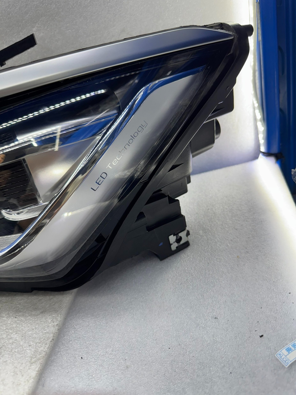 BYD Qin Plus LED передняя фара (оригинал,)