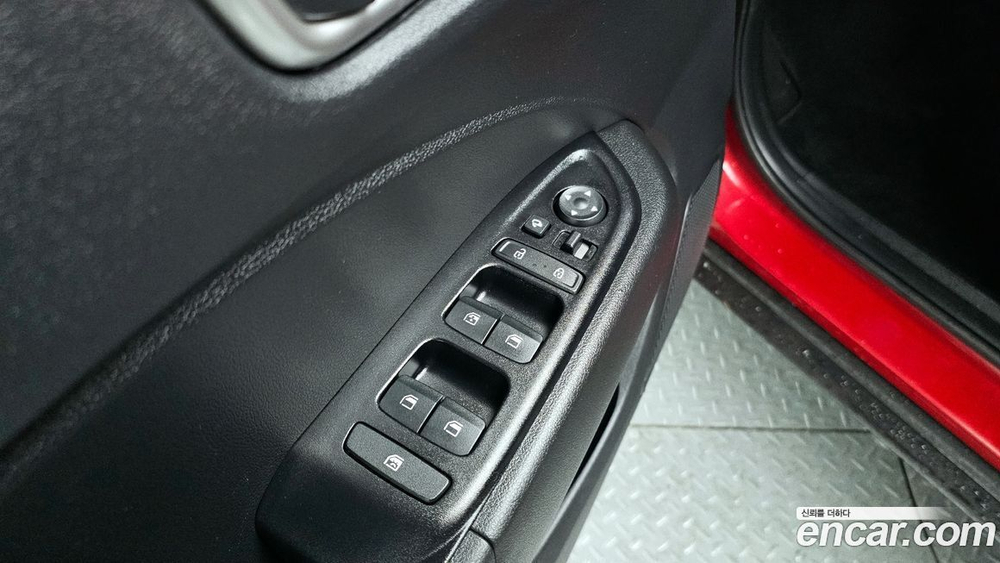 Hyundai Venue 1.6 Modern (03.2020)