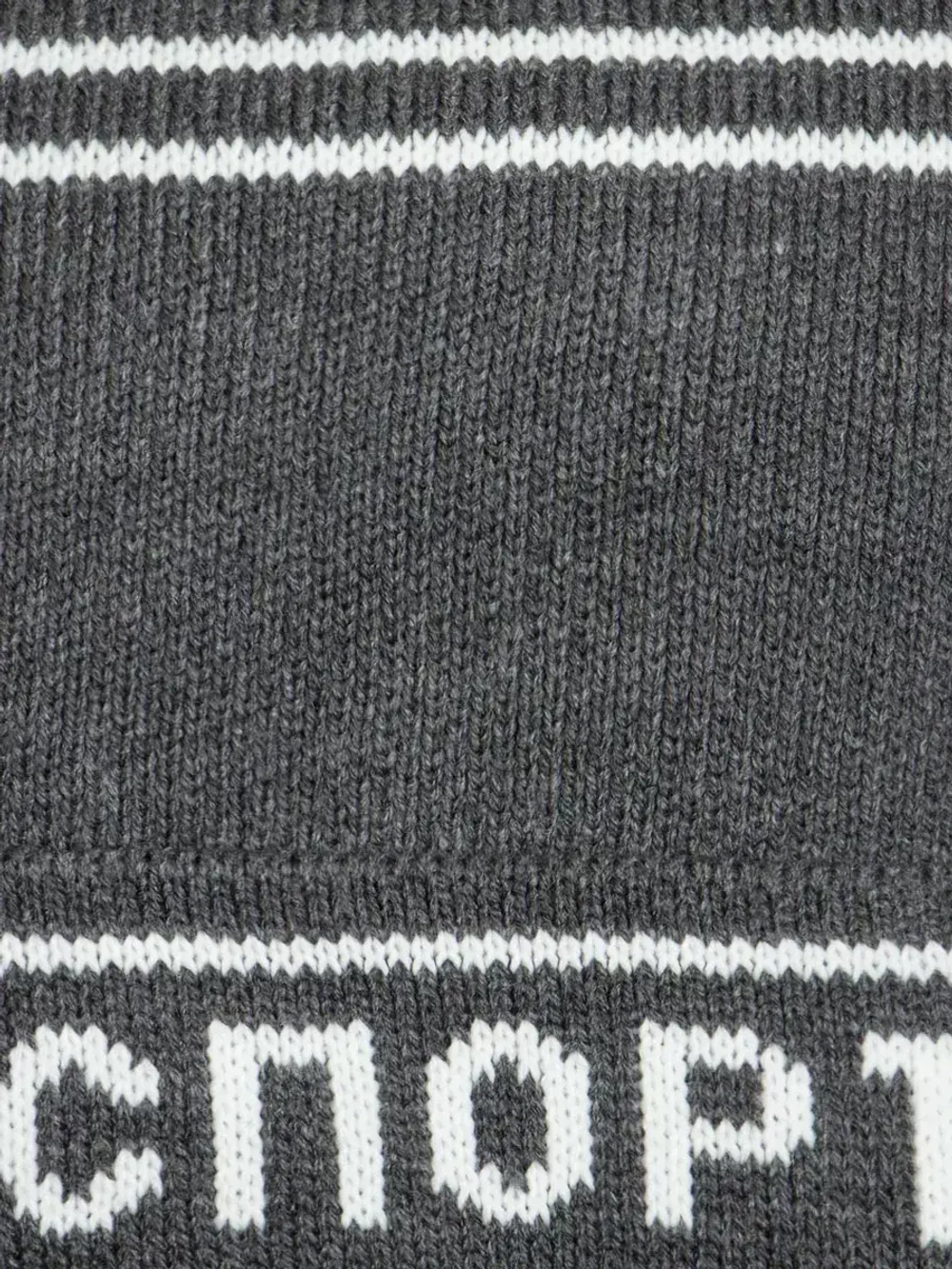 Осенняя шапка для мальчика в стиле СССР