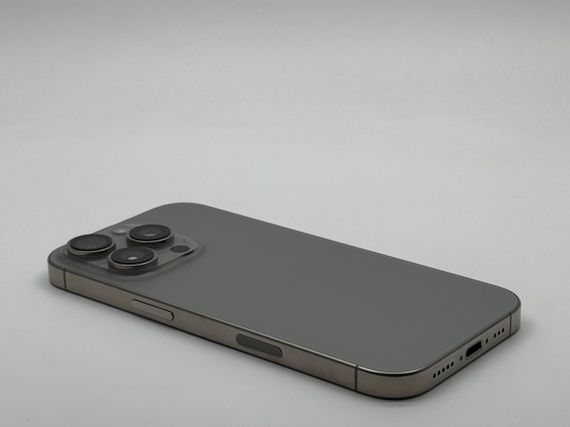 iPhone 16 Pro 256Gb Natural Titanium