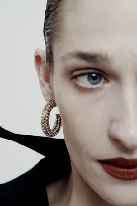 ZARA СЕРЬГИ-КОЛЬЦА СО СТРАЗАМИ, ЗОЛОТИСТЫЙ