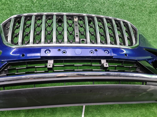 Бампер передний Hongqi HS5 (2019-н.в.)