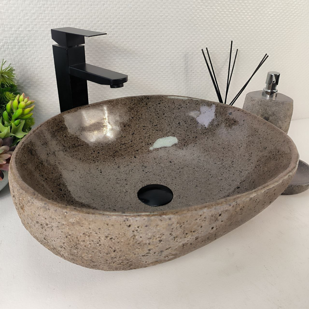 Раковина из речного камня RS-65209 45*39*15 0861