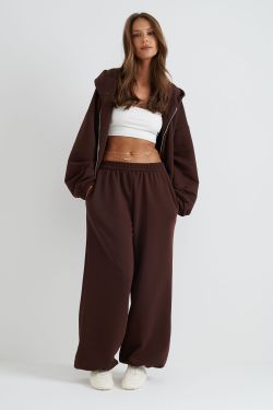 Укороченное худи на молнии шоколадного цвета