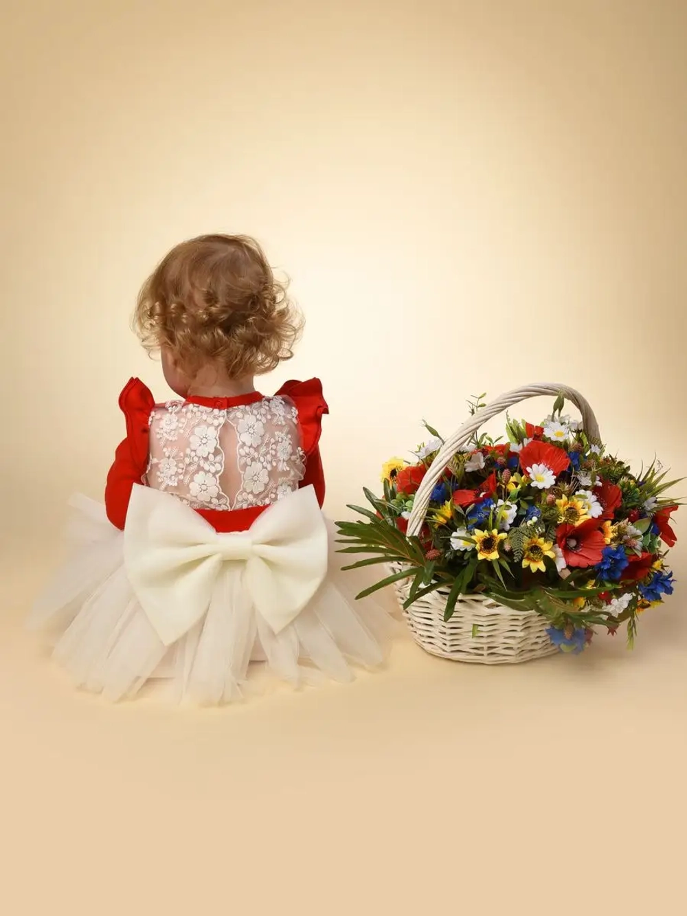 Боди с кружевной спинкой