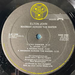 Винтажная виниловая пластинка LP Elton John Madman Across The Water (Италия 1985)