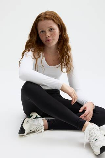 H&M Спортивный топ SoftMove™, белый