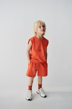 ZARA ШОРТЫ GARMENT DYE С ВЫШИТЫМ ЛОГОТИПОМ, КОРАЛЛОВЫЙ