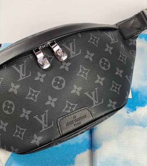 Поясная сумка Louis Vuitton Discovery PM канва Monogram Eclipse
