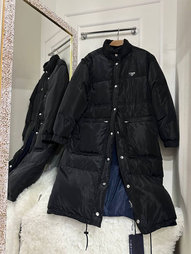 Кожаная куртка Prada