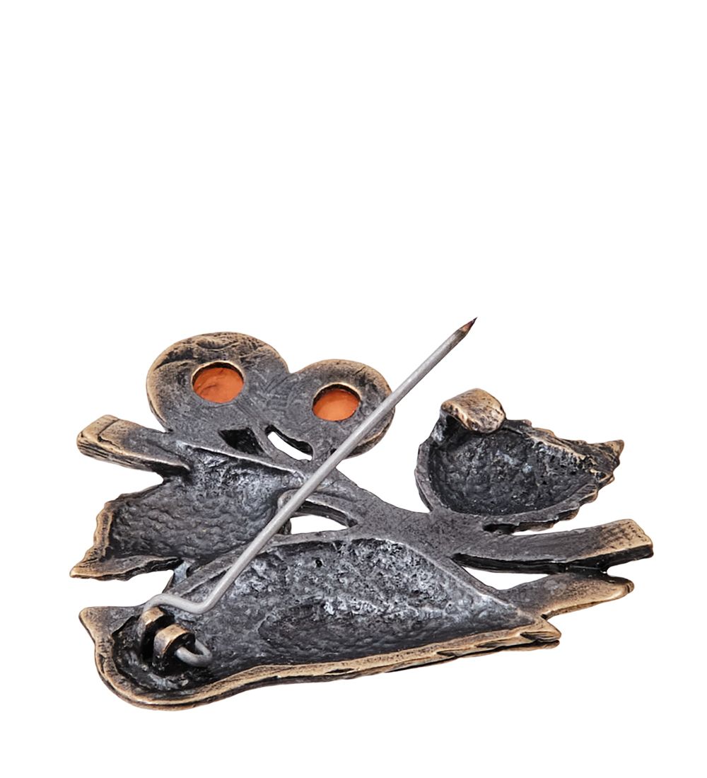 AM-3943 Брошь «Птичка с ягодками» (латунь, янтарь)