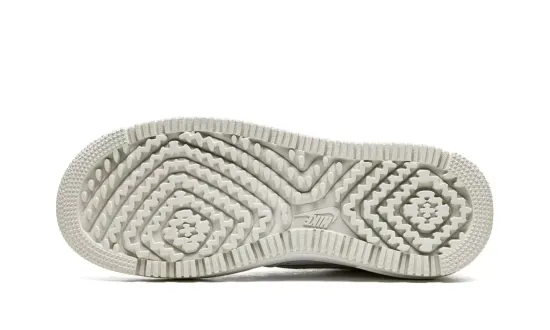 Кроссовки Nike Air Force 1 Luxe "Summit White"