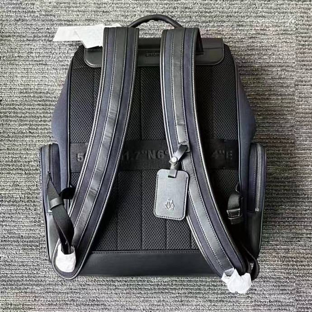 Рюкзак Rimowa