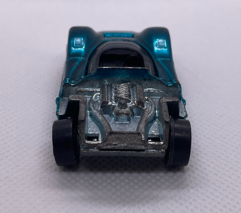 Hot Wheels Redline McLaren M6A (Aqua) (1969)