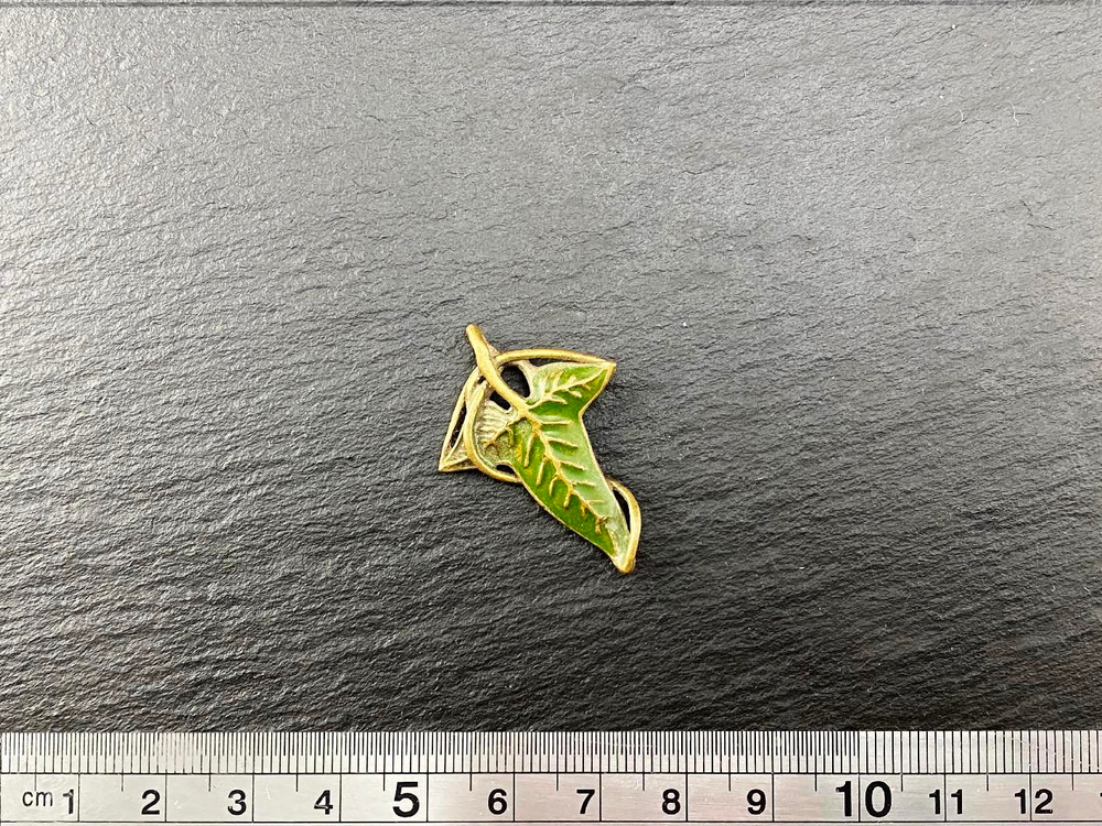 Подвеска "Листок Лориэна"