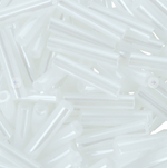 Бисер Япония "TOHO" СТЕКЛЯРУС (BUGLE) №3 9 мм 5 х 5 г №0121белоснежный/перламутровый