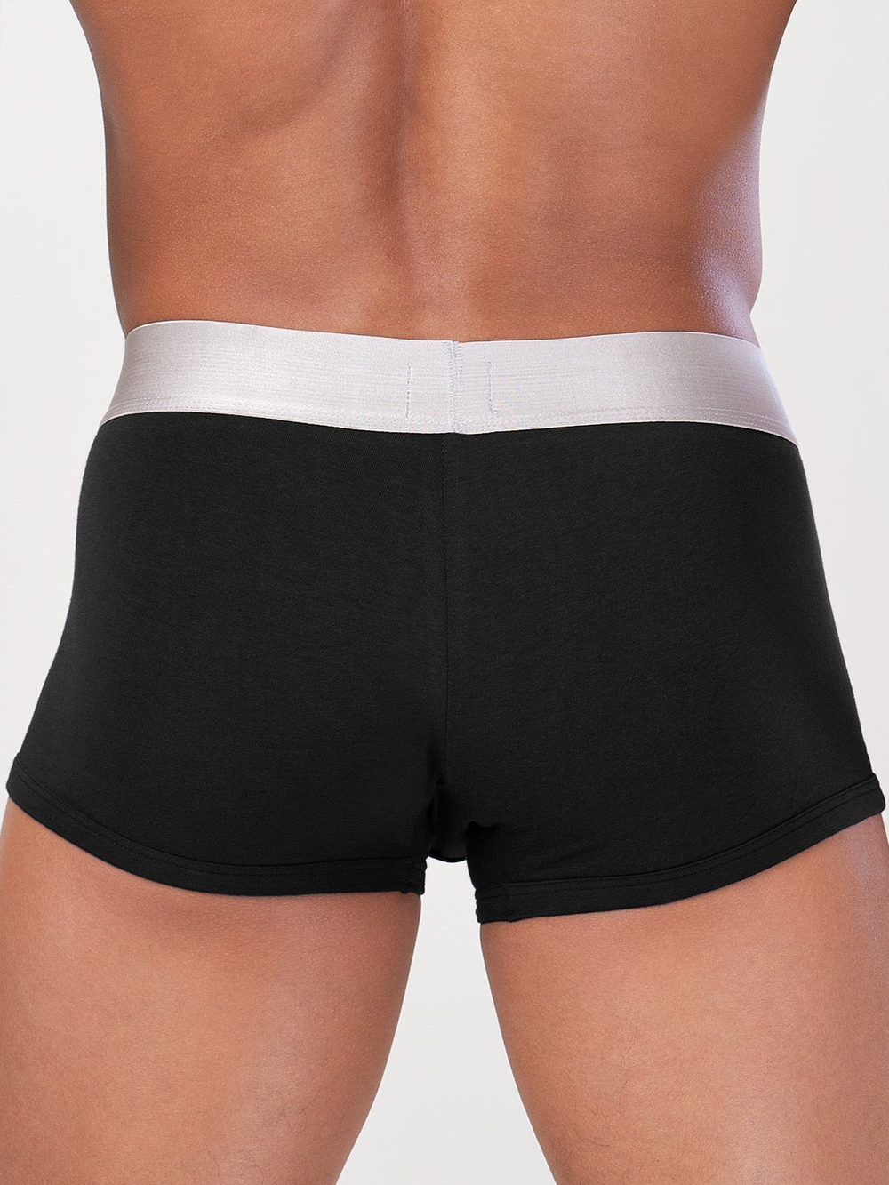 Мужские трусы-боксеры с серебристой резинкой (Размер: XXL) (Цвет: черный)