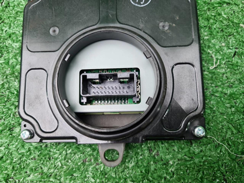 Блок управления фары левый Toyota Camry xv70 20-нв