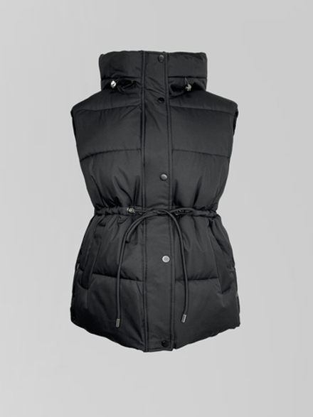 Жилетка YLL A1915 однотонная с капюшоном и утягивающим поясом на талии