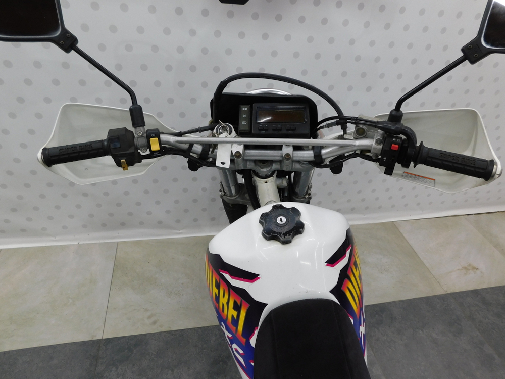 Suzuki Djebel 250 XC, 2000