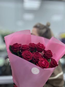 Букет из 9 бордовых роз