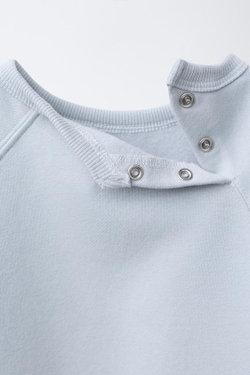 ZARA БАЗОВЫЙ КОМПЛЕКТ ИЗ ТОЛСТОВКИ И БРЮК-ДЖОГГЕРОВ, ПАСТЕЛЬНО-СИНИЙ