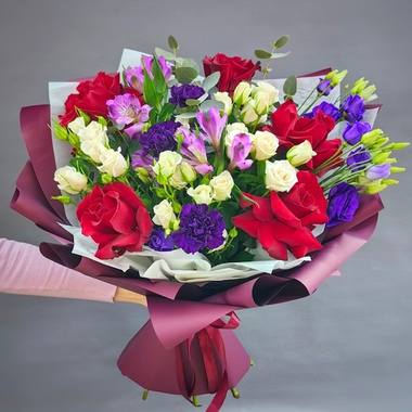 Авторский букет с французскими розами "Эксплорер"