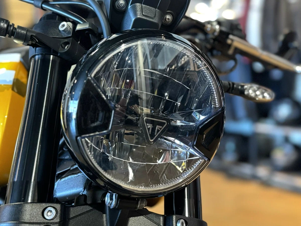 Triumph Trident 660, 2025 золотой с НДС